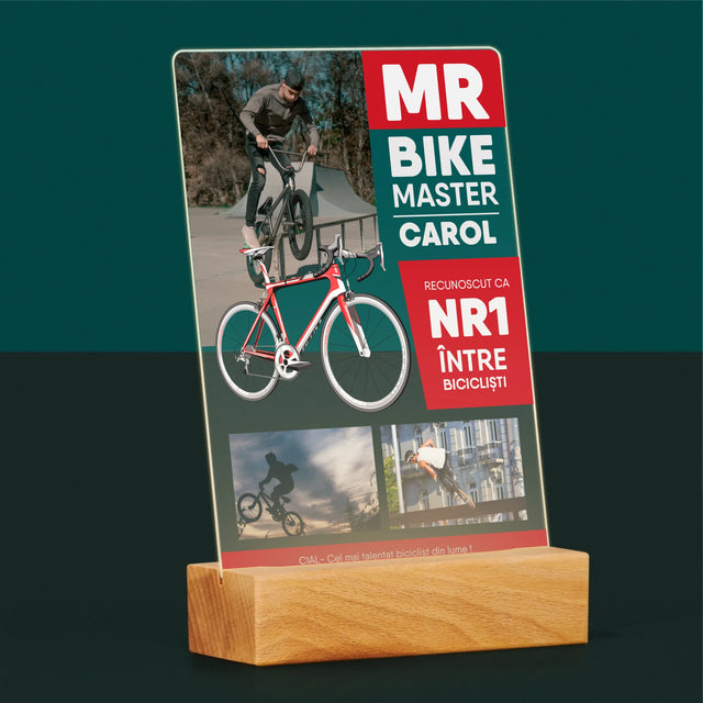 Copertă Derevistă: Mr Bike Master - Imprimare Pe Sticlă Acrilică (Verticală)