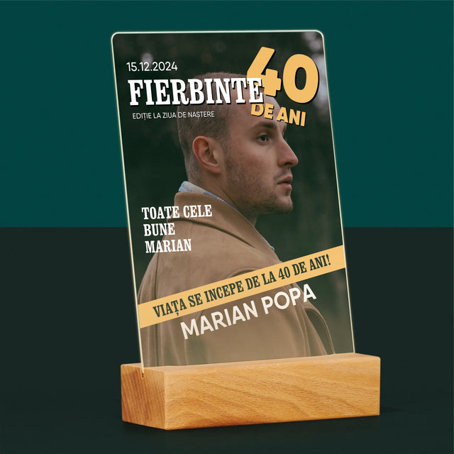 Copertă Derevistă: Fierbinte La 40 De Ani - Imprimare Pe Sticlă Acrilică (Verticală)
