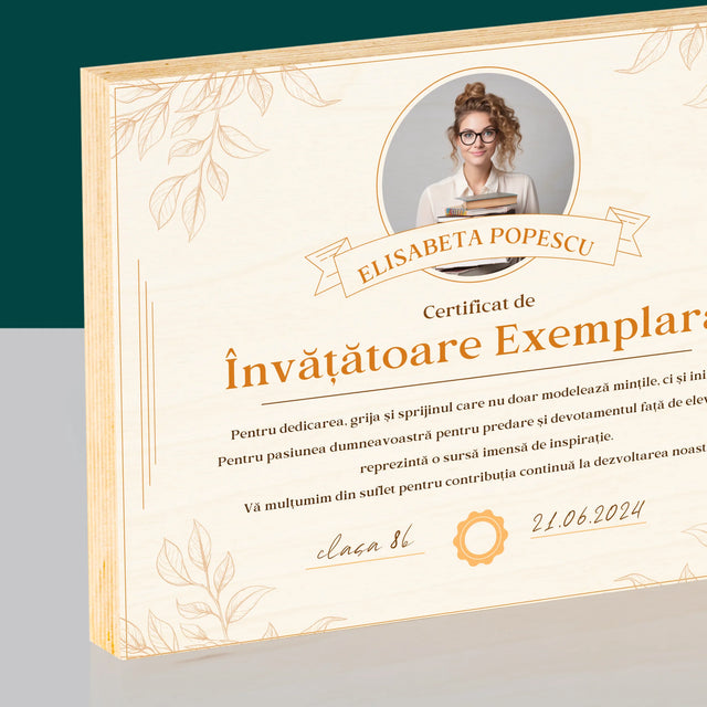 Fotografie Si Semnătură: Certificat De Învățătoare Exemplară - Imprimare Pe Lemn (Horizontală)