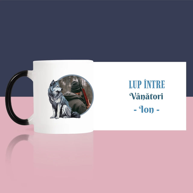 Fotografie Si Semnătură: Lup Între Vânători - Cană