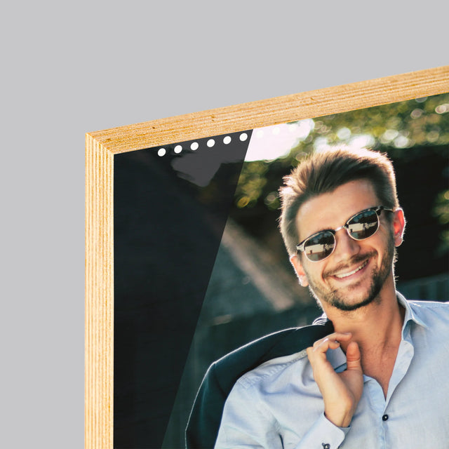 Fotografie Si Semnătură: Manager - Imprimare Pe Lemn ( Verticală)