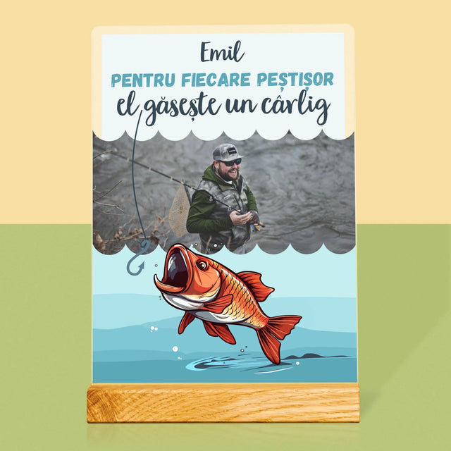 Fotografie Si Semnătură: El Găsește Un Cârlig - Imprimare Pe Sticlă Acrilică (Verticală)