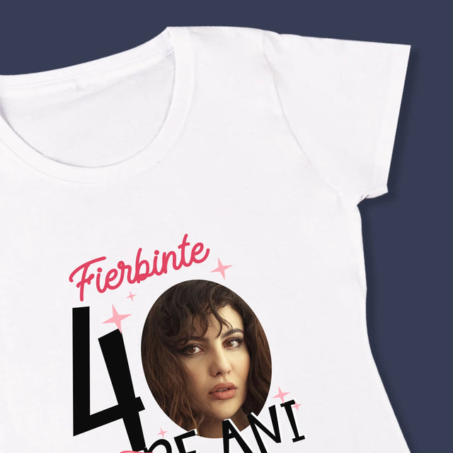 Fotografie Si Semnătură: Fierbinte La 40 De Ani - Tricou Pentru Femei
