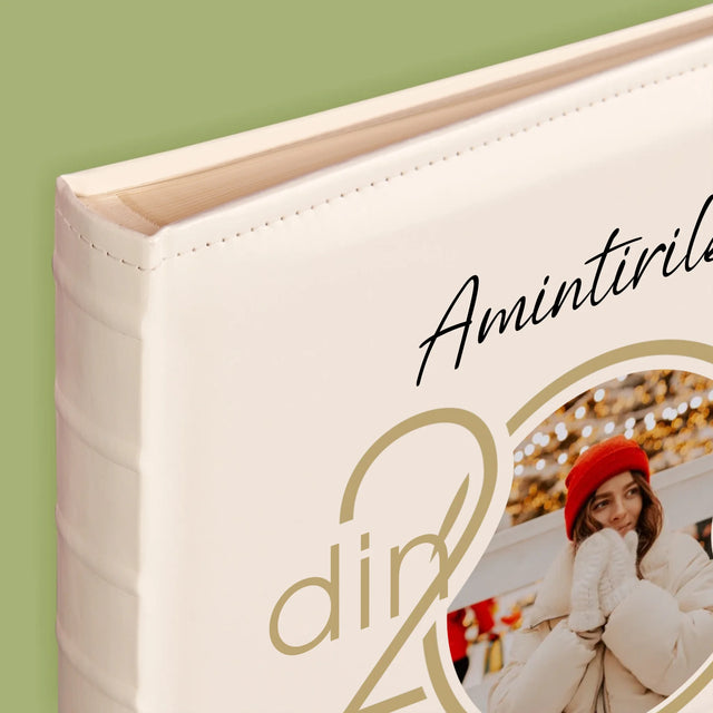 Colaj De Fotografii: Amintirile Noastre Din Anul - Album Foto