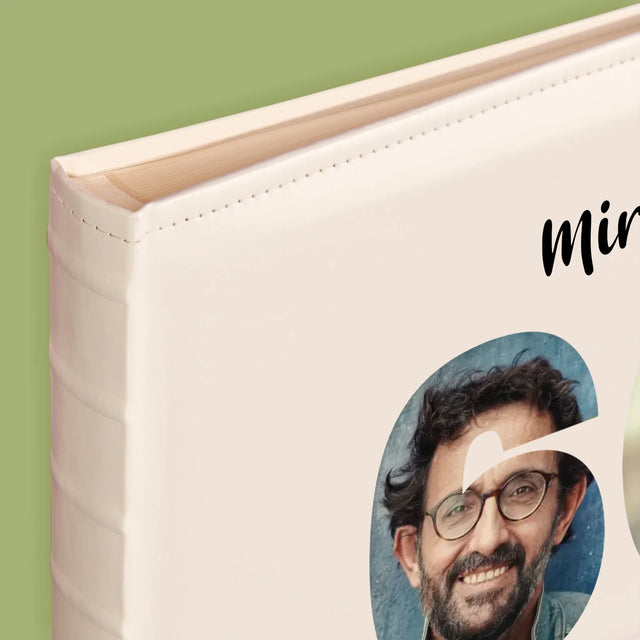 Cuvânt Din Fotografii: 60 Ani Din Fotografiile Tale - Album Foto