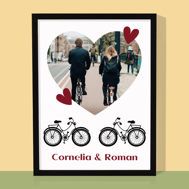 Fotografie Si Semnătură: Bicicletiști Cuplu - Imprimare Cu Ramă 30X40 (Verticală)
