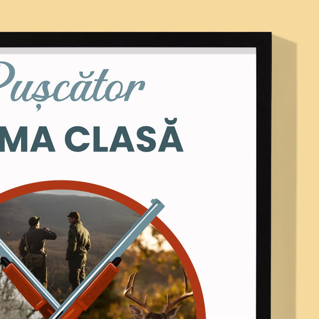 Colaj De Fotografii: Pușcător Prima Clasă - Imprimare Cu Ramă 30X40 (Verticală)