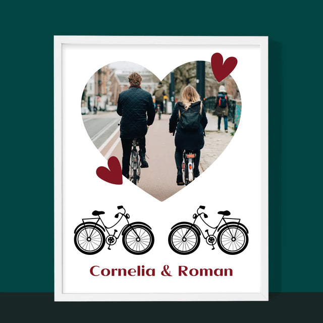 Fotografie Si Semnătură: Bicicletiști Cuplu - Imprimare Cu Ramă 30X40 (Verticală)