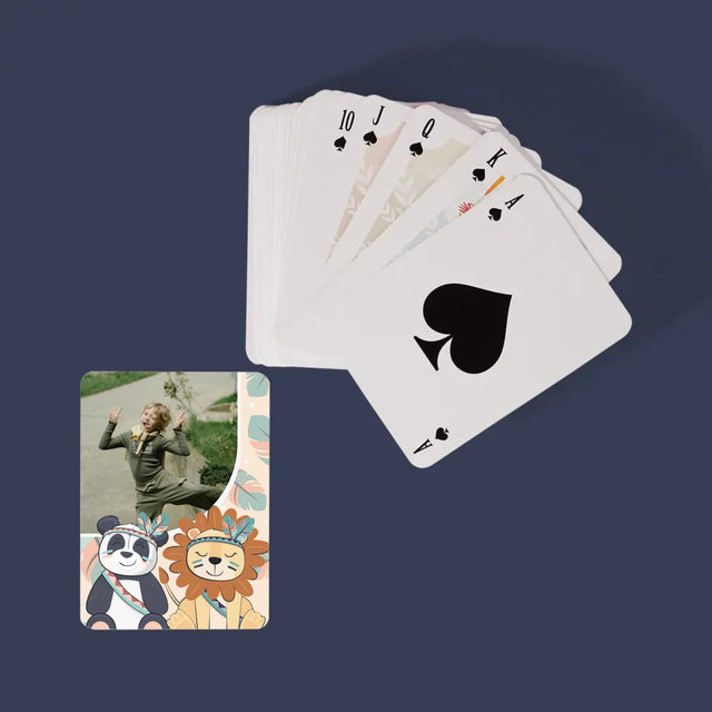 Colaj De Fotografii: Animăluțe - Cărți De Jok