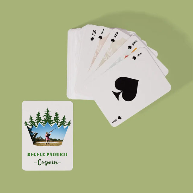 Formă Din Fotografii: Regele Pădurii - Cărți De Jok