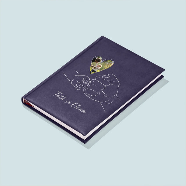 Fotografie Si Semnătură: Tata Copilul Mânuța - Carte Pentru Notițe