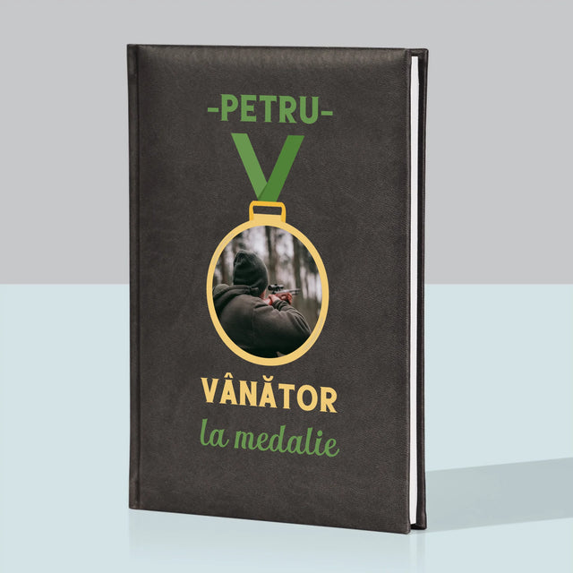 Fotografie Si Semnătură: Vânător La Medalie - Carte Pentru Notițe