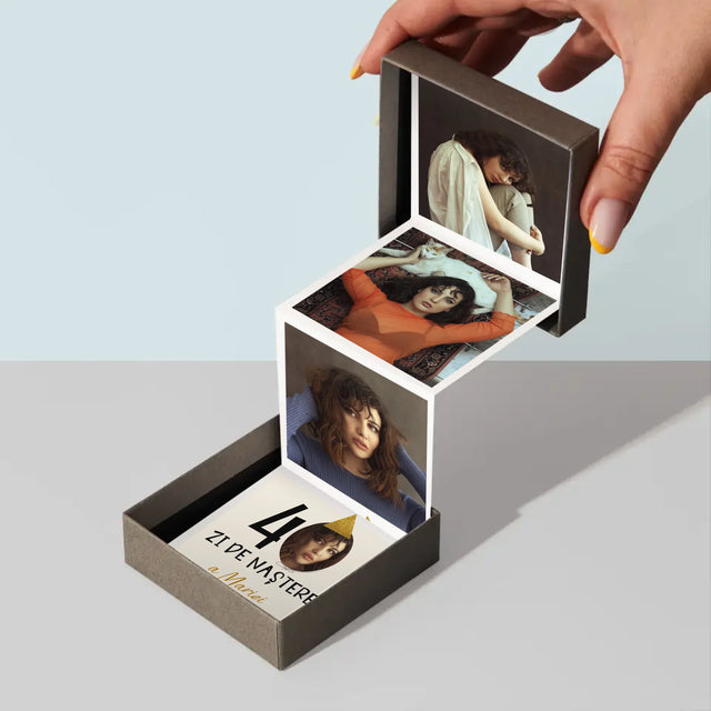 Fotografie Si Semnătură: A 40 Zi De Naștere Căciulă - Set De Fotografii Pliante