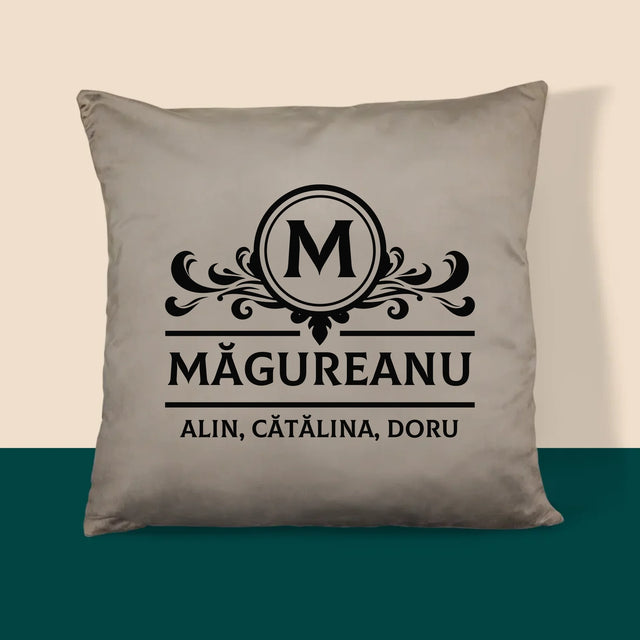 Monogramă: Monogramă Familie - Pernă (Cu Fotografie)