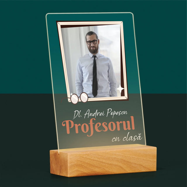 Fotografie Si Semnătură: Profesorul Cu Clasă - Imprimare Pe Sticlă Acrilică (Verticală)