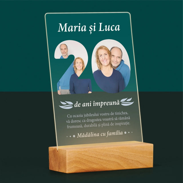 Cuvânt Din Fotografii: 20 De Ani Împreună - Imprimare Pe Sticlă Acrilică (Verticală)