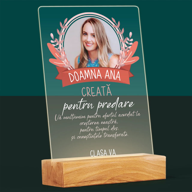 Fotografie Si Semnătură: Creată Pentru A Preda - Imprimare Pe Sticlă Acrilică (Verticală)